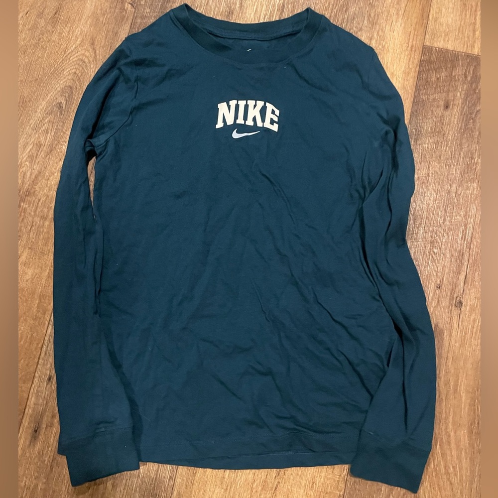 Small teal Nike long sleeve